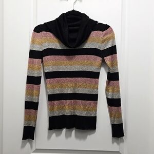 Vintage Alexander's Made in Hong Kong 45% Metallic 55% Rayon Turtleneck Sz M